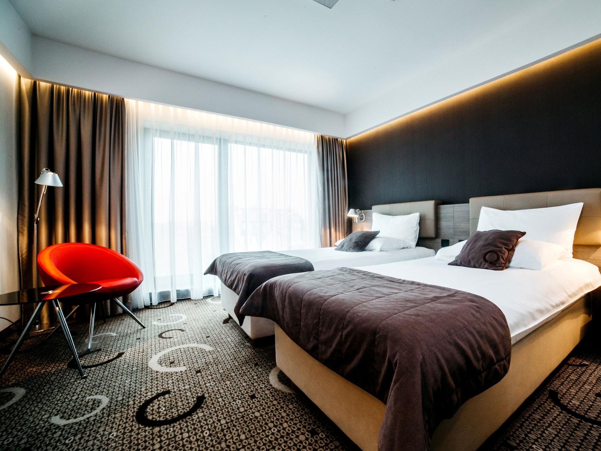 Q Hotel Plus Krakow Ngoại thất bức ảnh