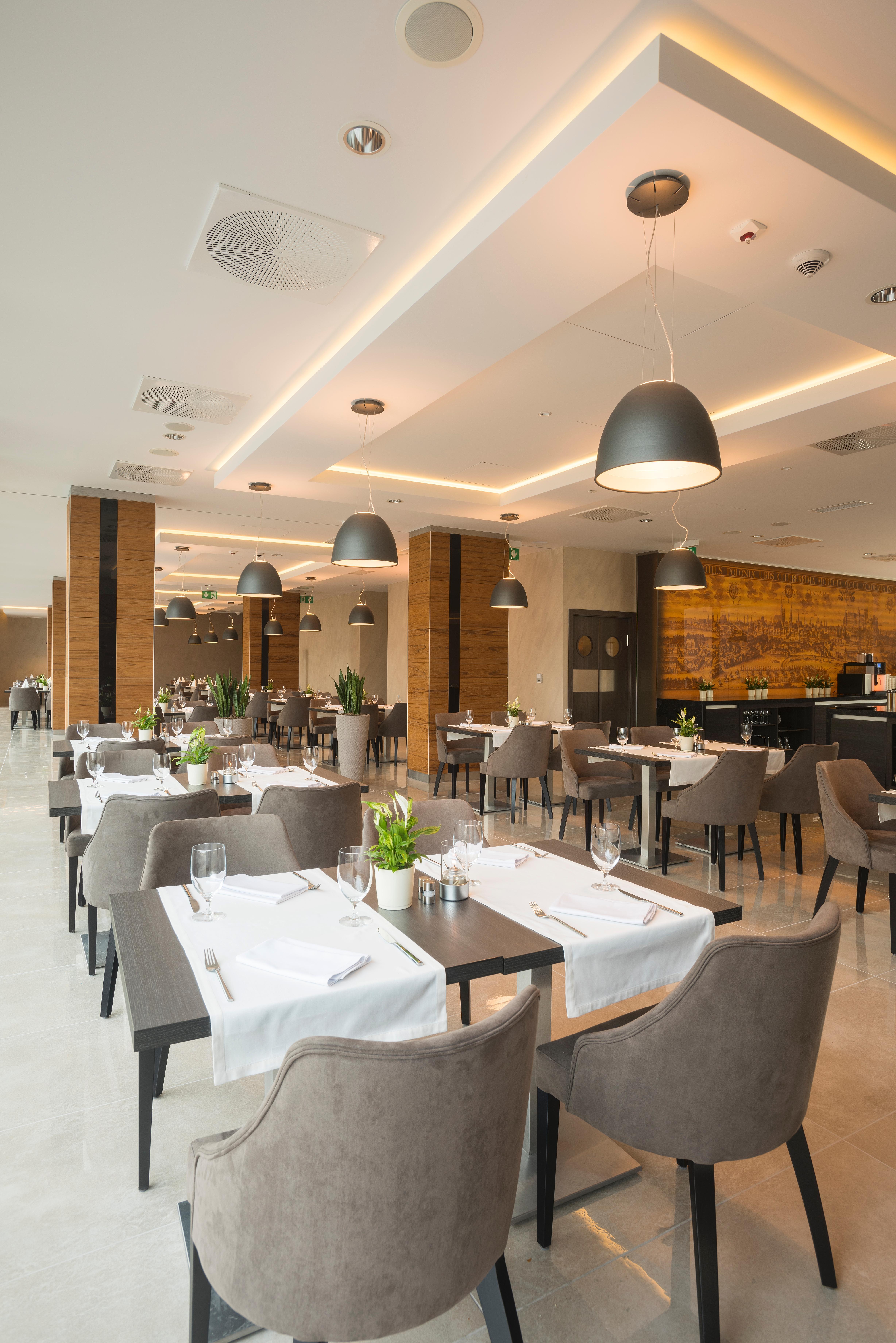 Q Hotel Plus Krakow Ngoại thất bức ảnh