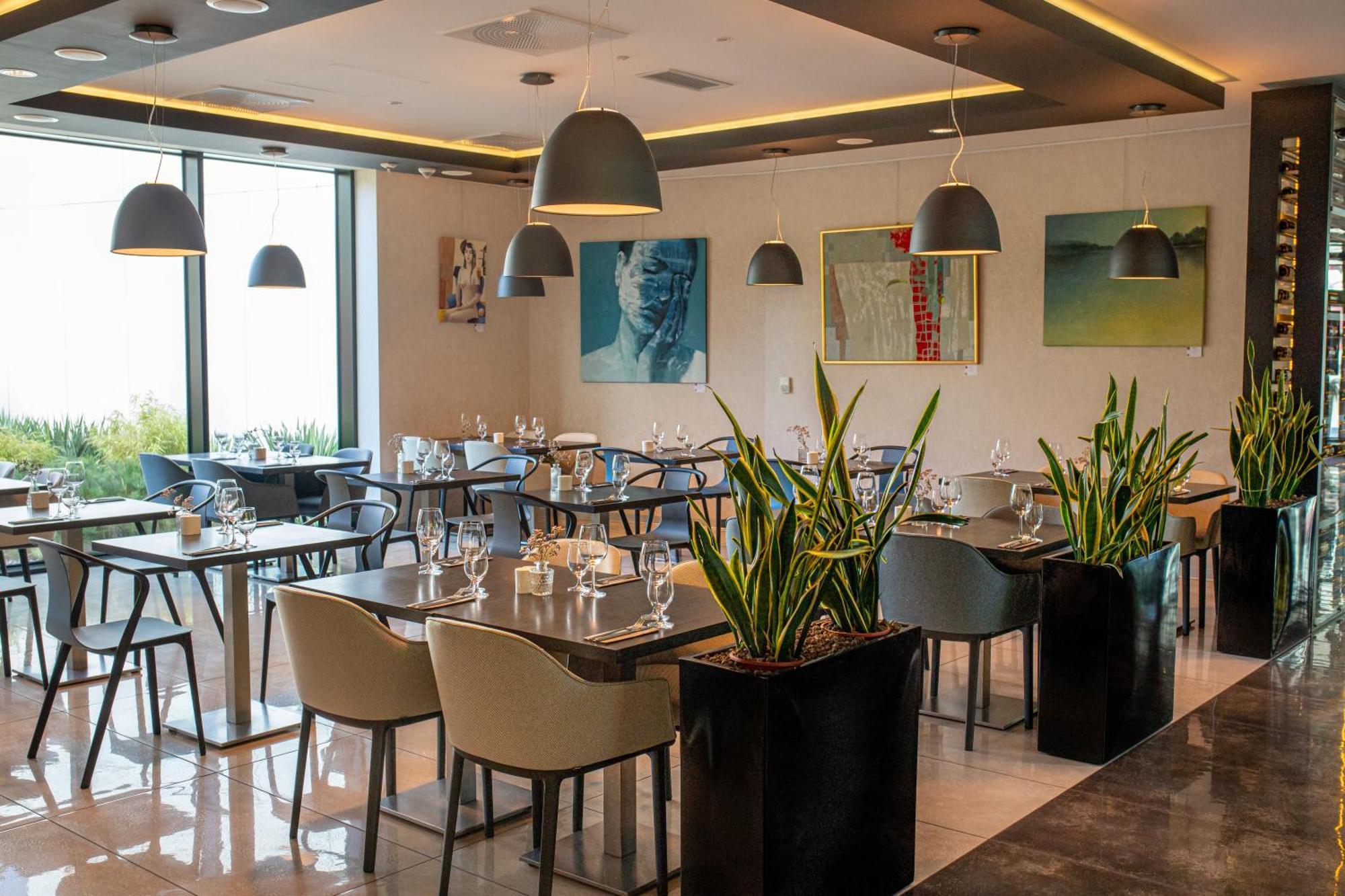 Q Hotel Plus Krakow Ngoại thất bức ảnh
