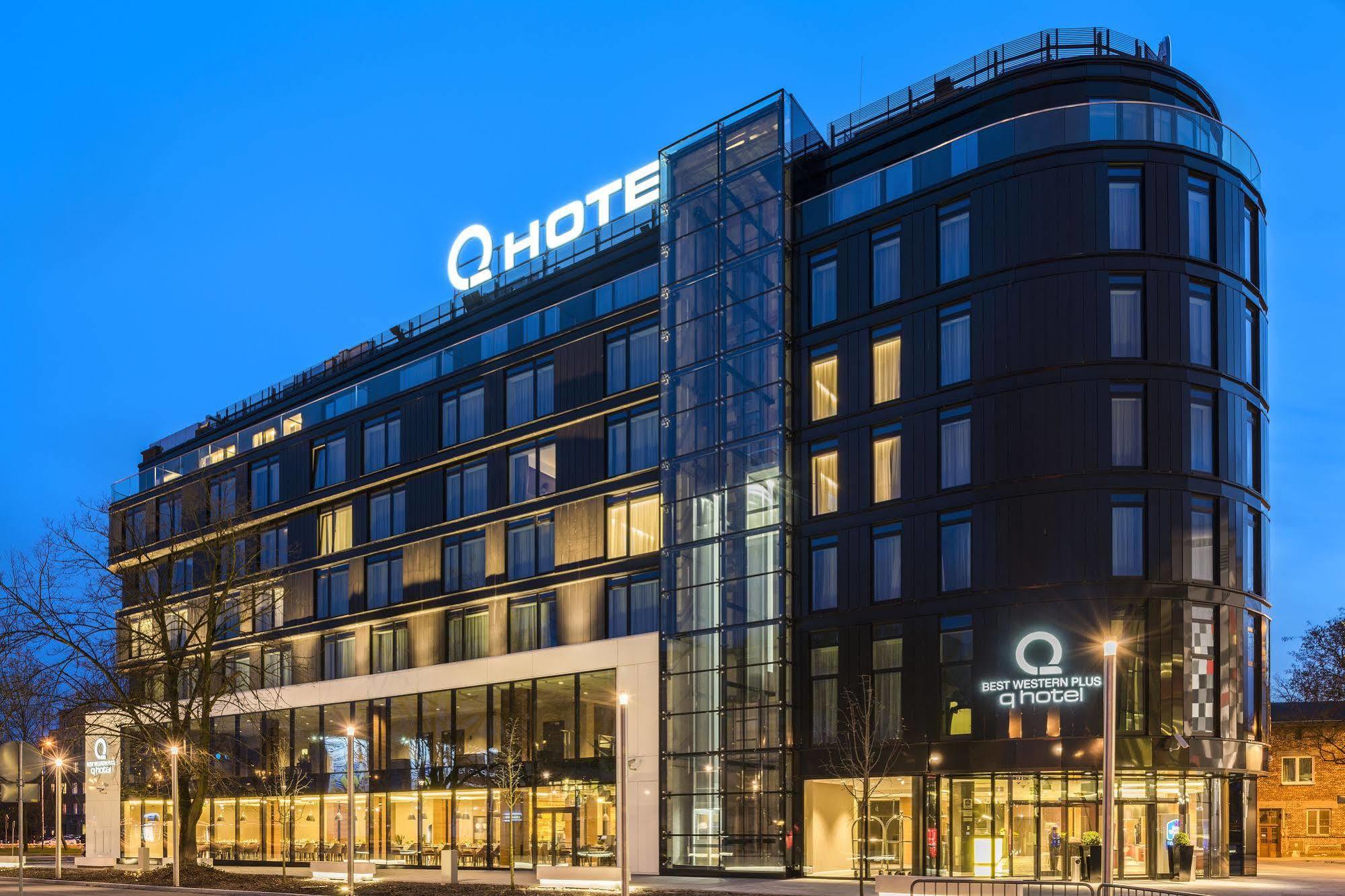Q Hotel Plus Krakow Ngoại thất bức ảnh
